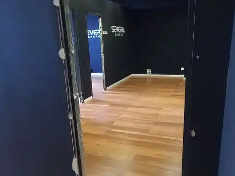 Office for rent in Madrid  with Air Conditioner