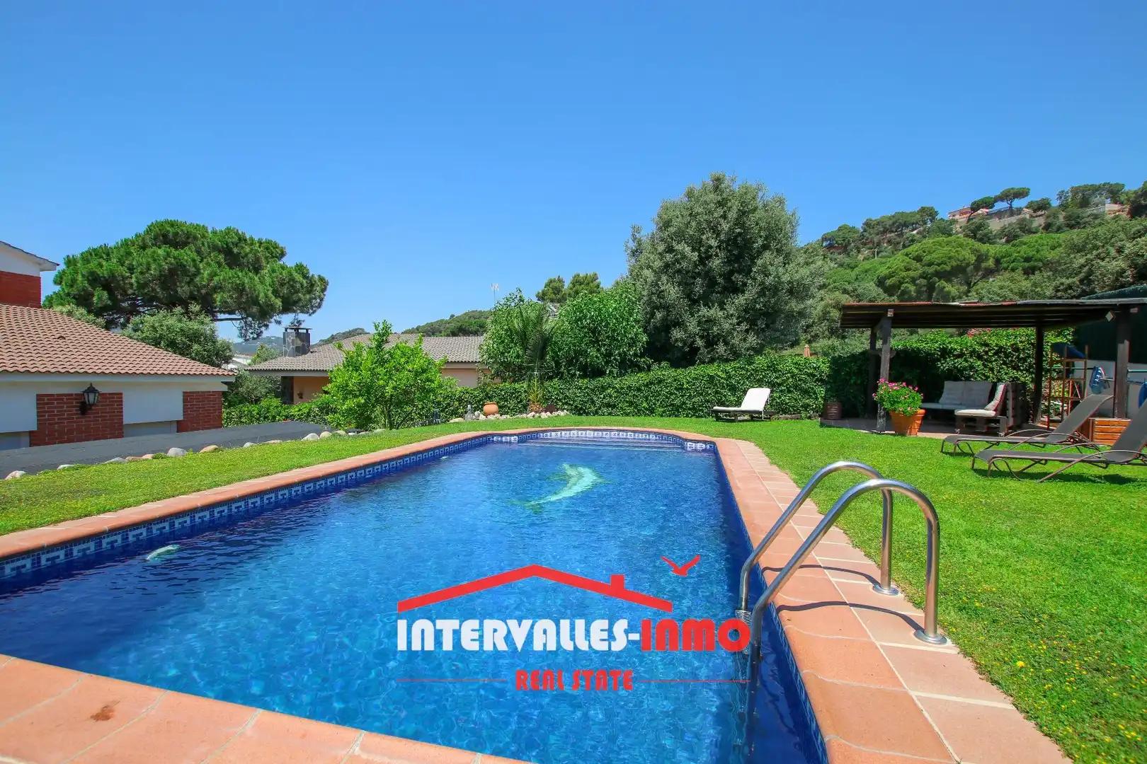 Swimming pool of Houses for sale in Bigues i Riells del Fai  with Air Conditioner, Heating and Private garden