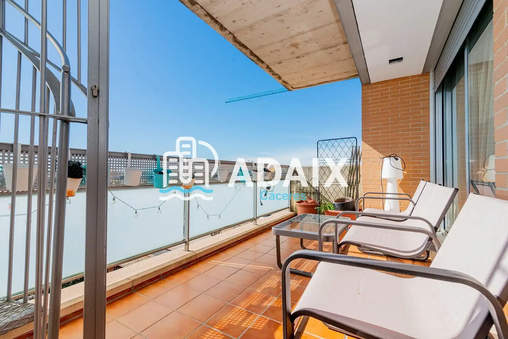 Terraza de Ático en venta en Cáceres con Aire acondicionado, Calefacción y Terraza