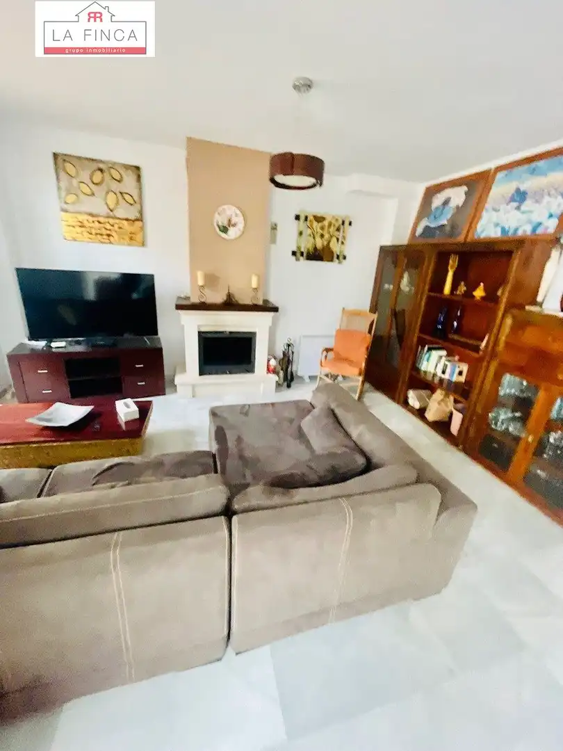 Living room of Detached homes for sale in Benalmádena  with Air Conditioner, Terrace and Storage room