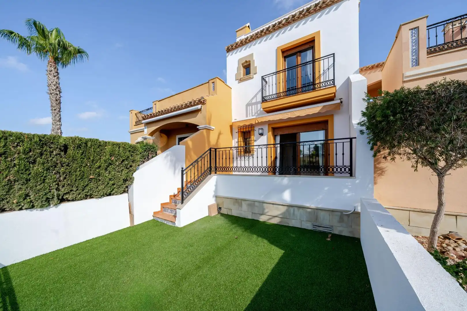 Duplexes for sale in Calle Calle Benferri, Algorfa