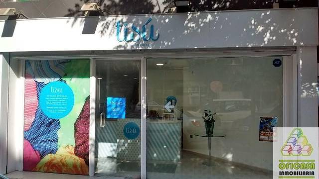 Local comercial en Venta en Ensanche - Parque del Oeste