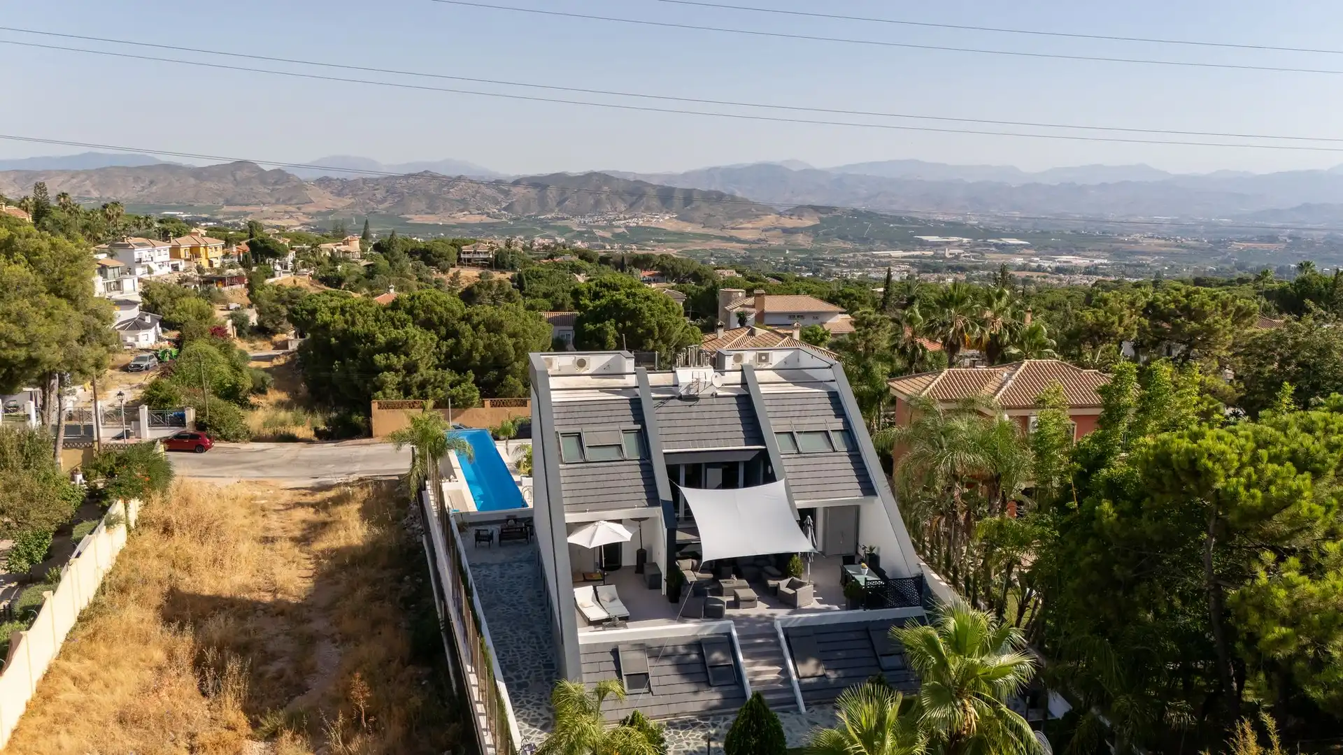 Exterior view of Houses for sale in Alhaurín de la Torre  with Terrace