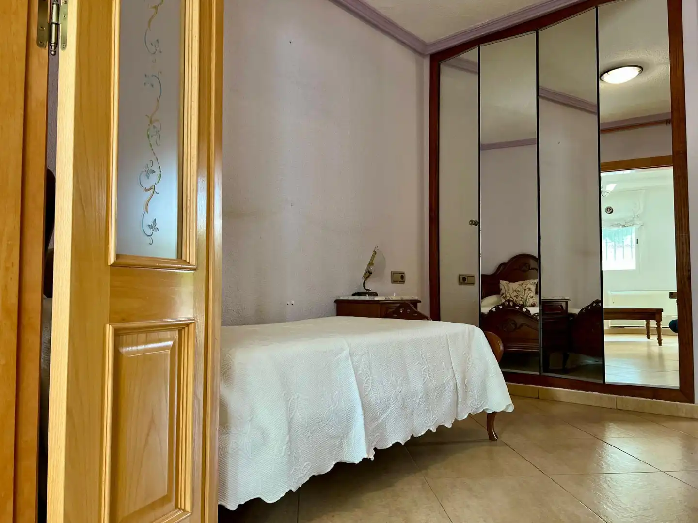 Habitación de Casa adosada en venta en La Nucia con Aire acondicionado, Jardín privado y Trastero