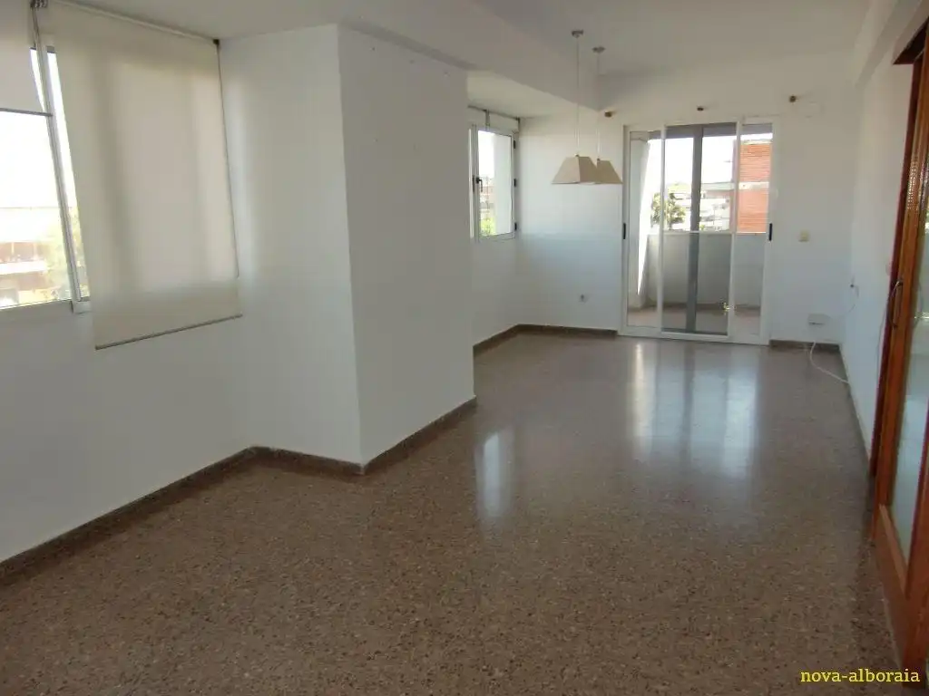 Wohnung zur Miete in Zona Metro