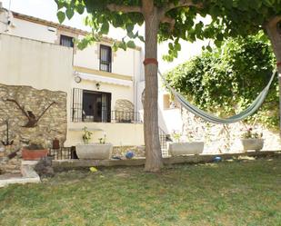 Jardí de Casa adosada en venda en La Nou de Gaià amb Terrassa i Balcó