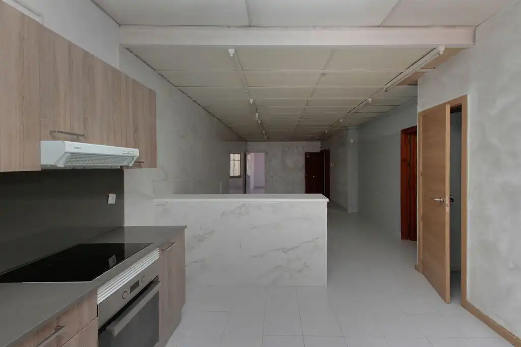 Cocina de Local en venta en Terrassa
