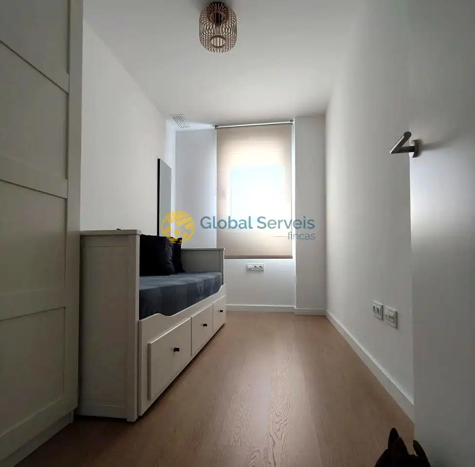 Habitación de Ático en venta en Abrera con Aire acondicionado, Parquet y Terraza