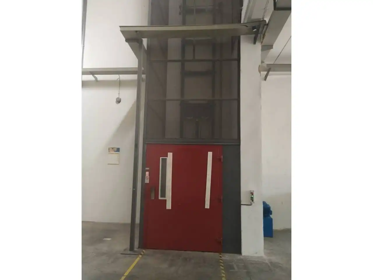 Nave industrial en venta en Alaquàs con Calefacción