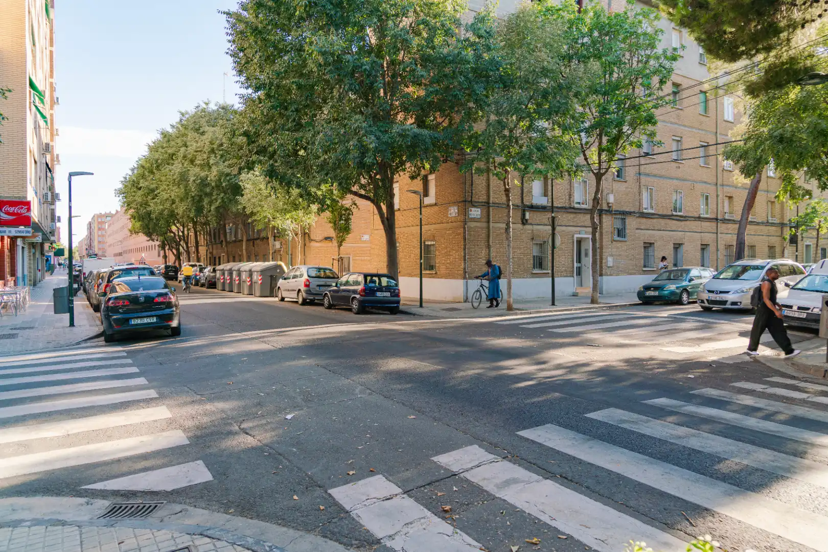Vista exterior de Pis en venda en Zaragoza amb Parquet, Forn i Rentadora