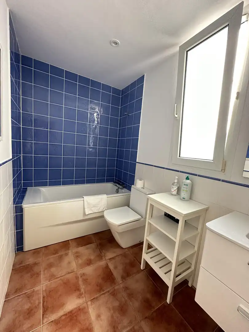Bathroom of Flat for sale in Cadaqués  with Balcony