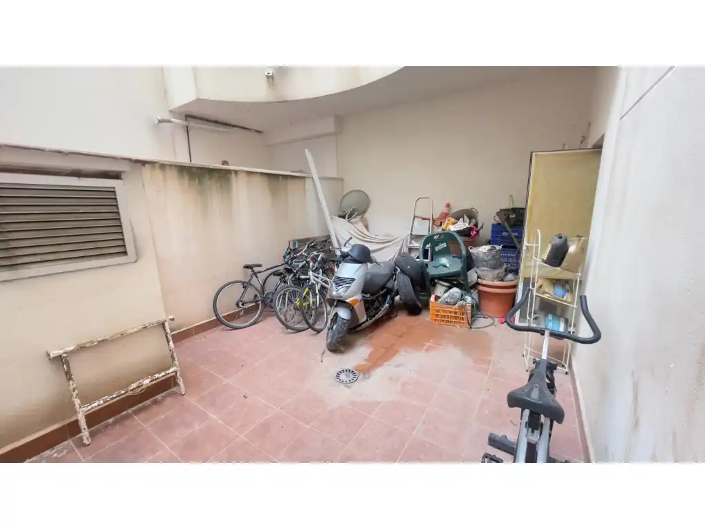 Local en venta en Sagunto / Sagunt con Terraza