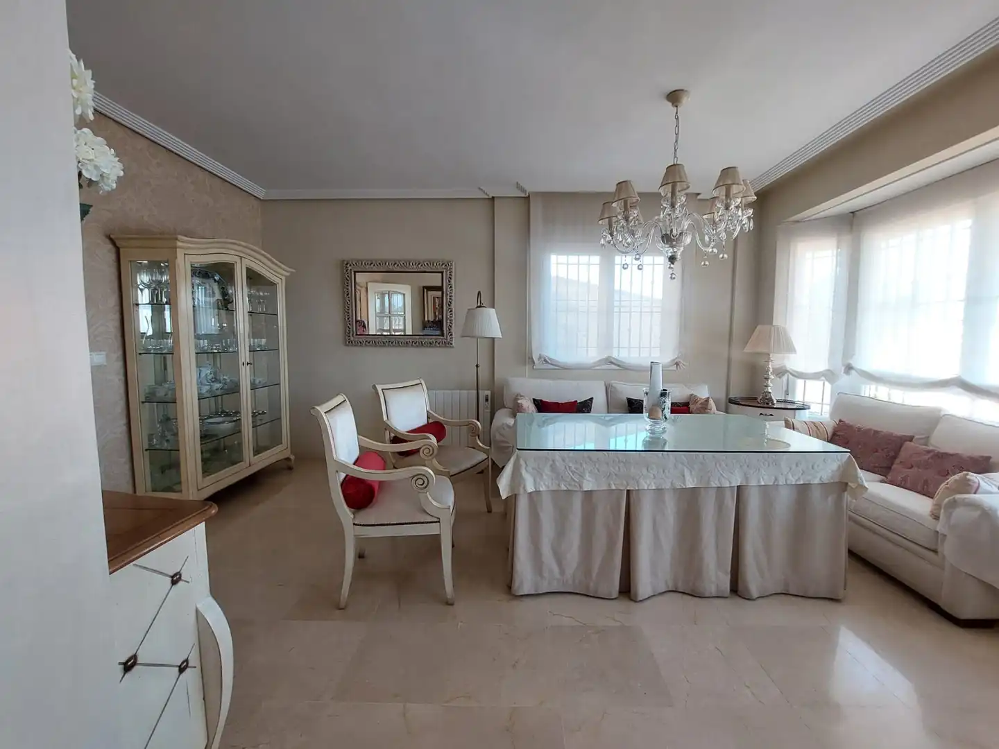 Dining room of Detached homes for sale in Córdoba  with Air Conditioner, Heating and Terrace