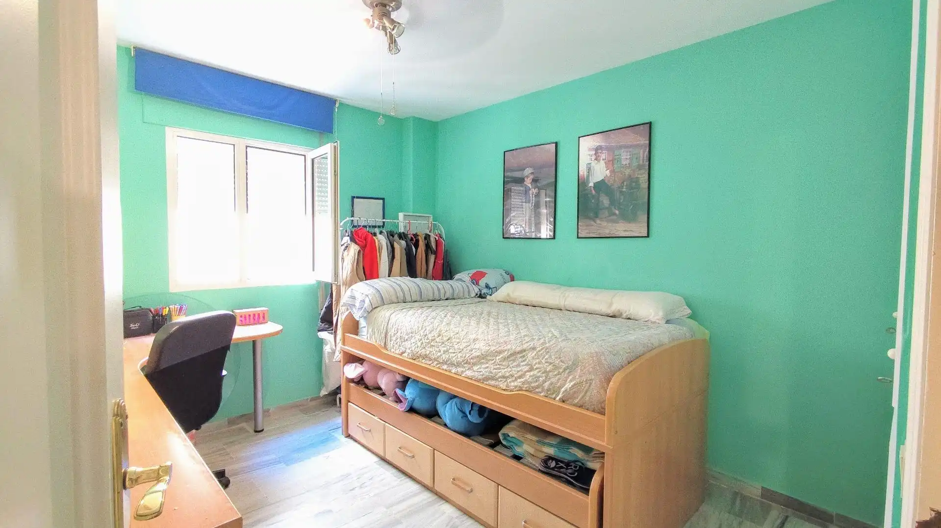 Habitación de Piso en venta en Torremolinos con Aire acondicionado, Jardín privado y Terraza