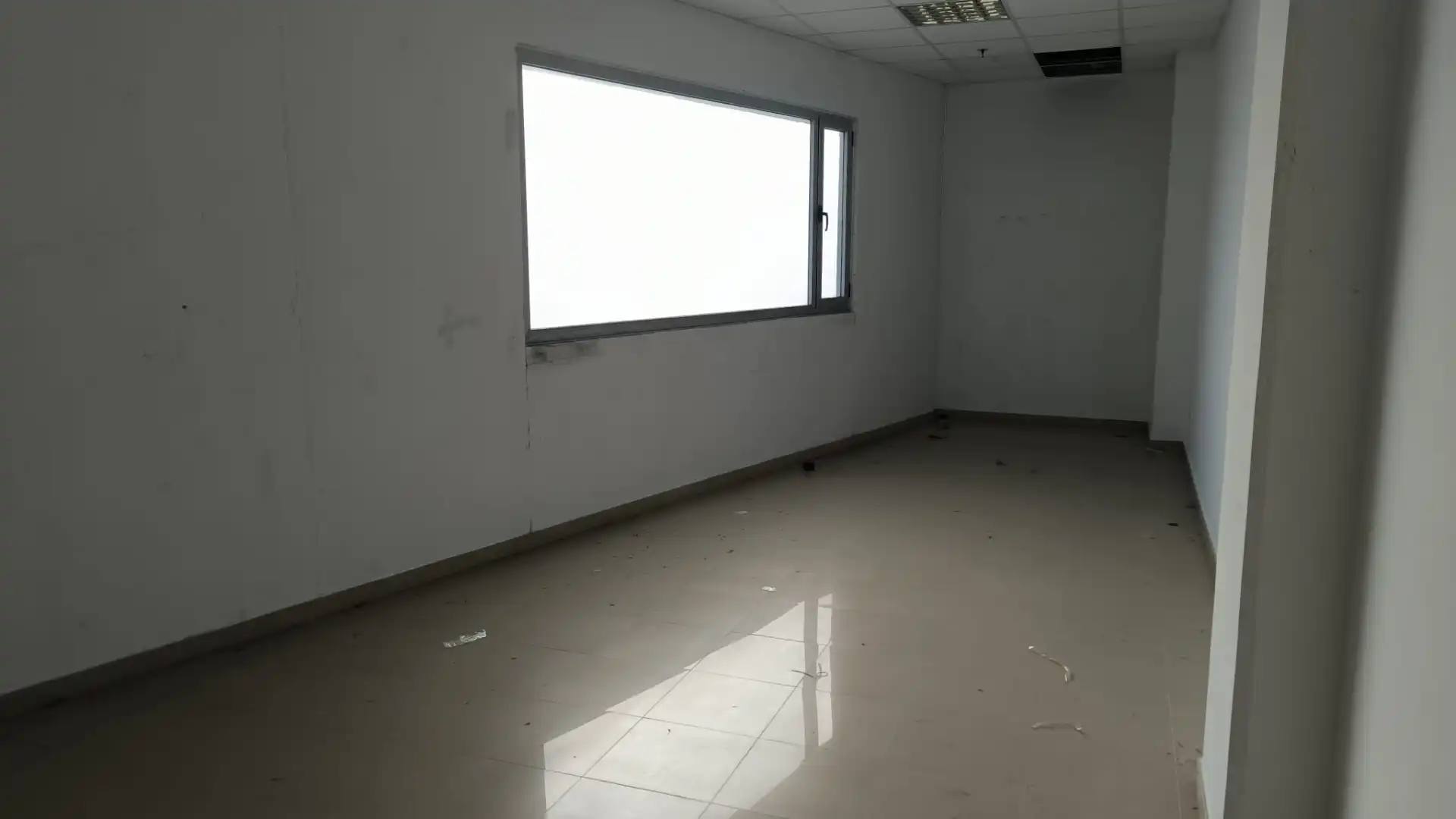Commercial properties for sale in Brión