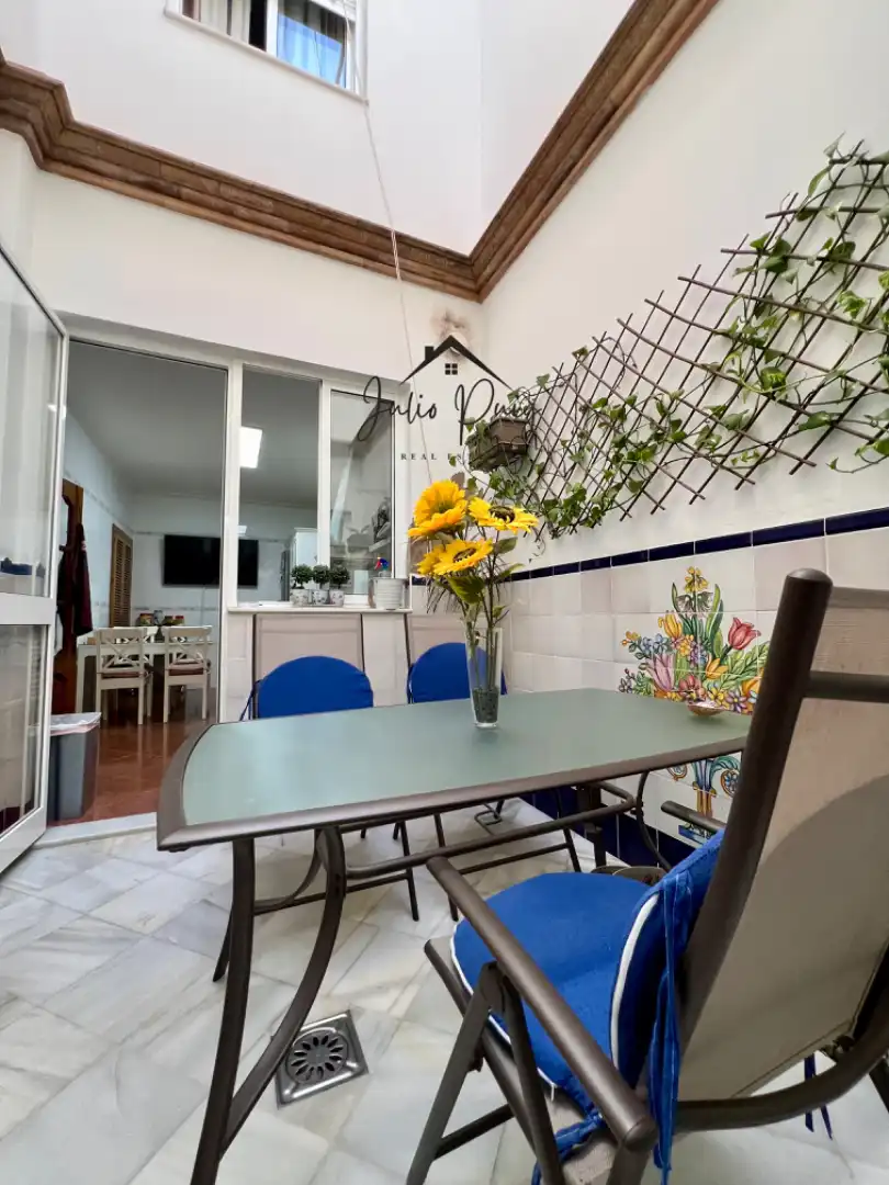 Comedor de Casa o chalet en venta en La Puebla del Río con Aire acondicionado, Terraza y Balcón