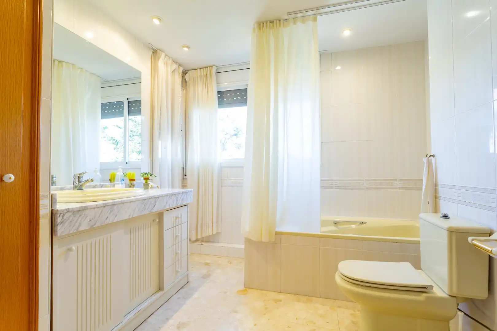 Bathroom of Houses for sale in Cambrils  with Air Conditioner, Heating and Terrace