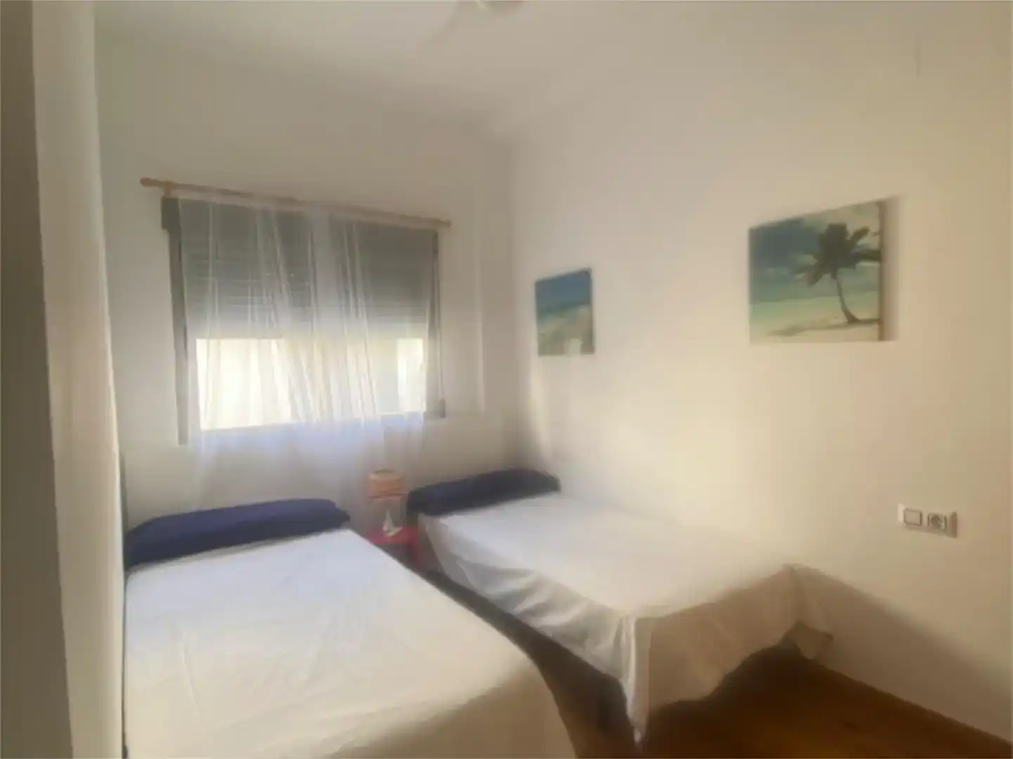 Habitación de Apartamento en venta en Cortes de Pallás con Aire acondicionado, Parquet y Amueblado
