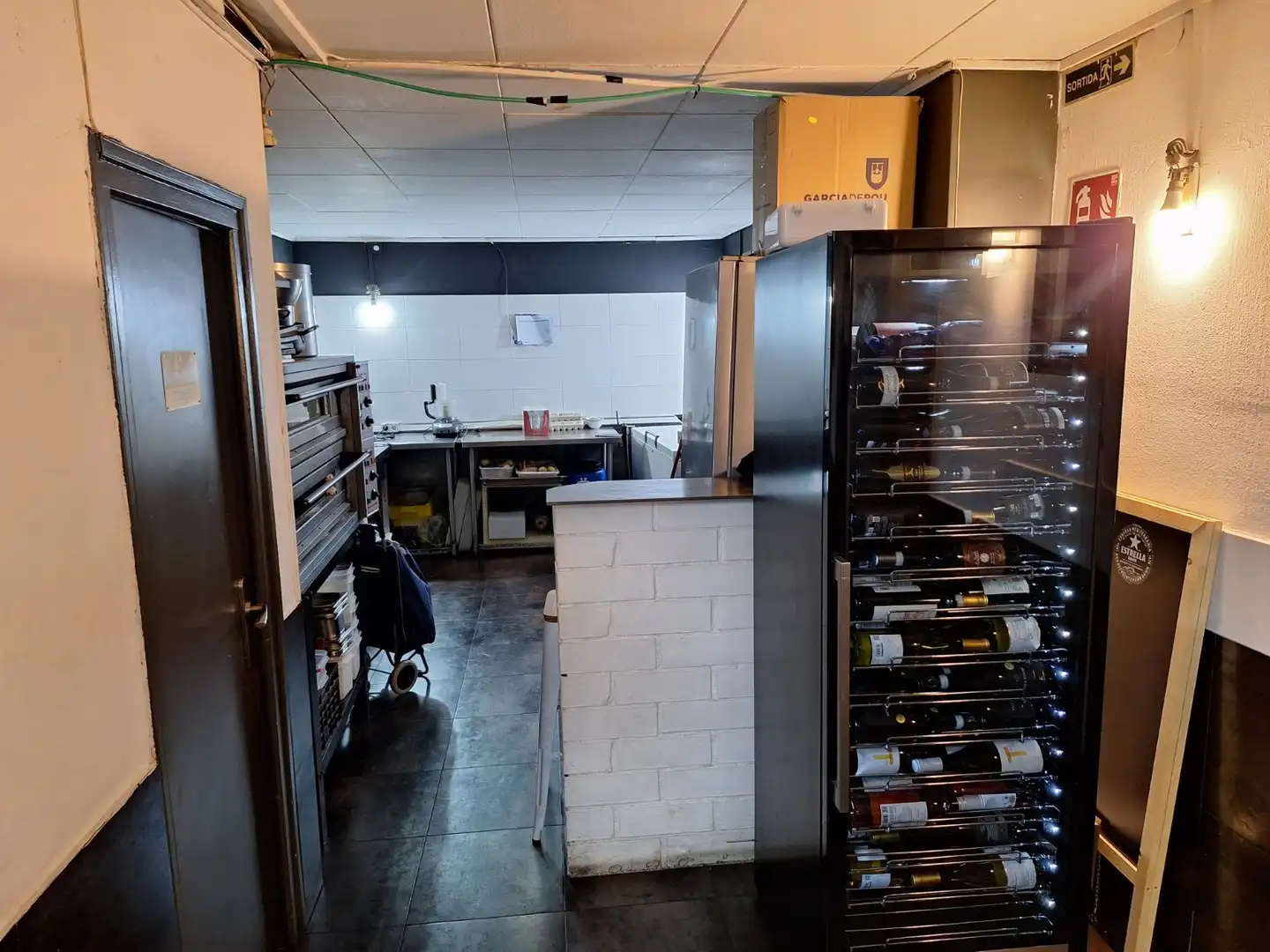 Business premises for transfer in Eixample, imagen 19
