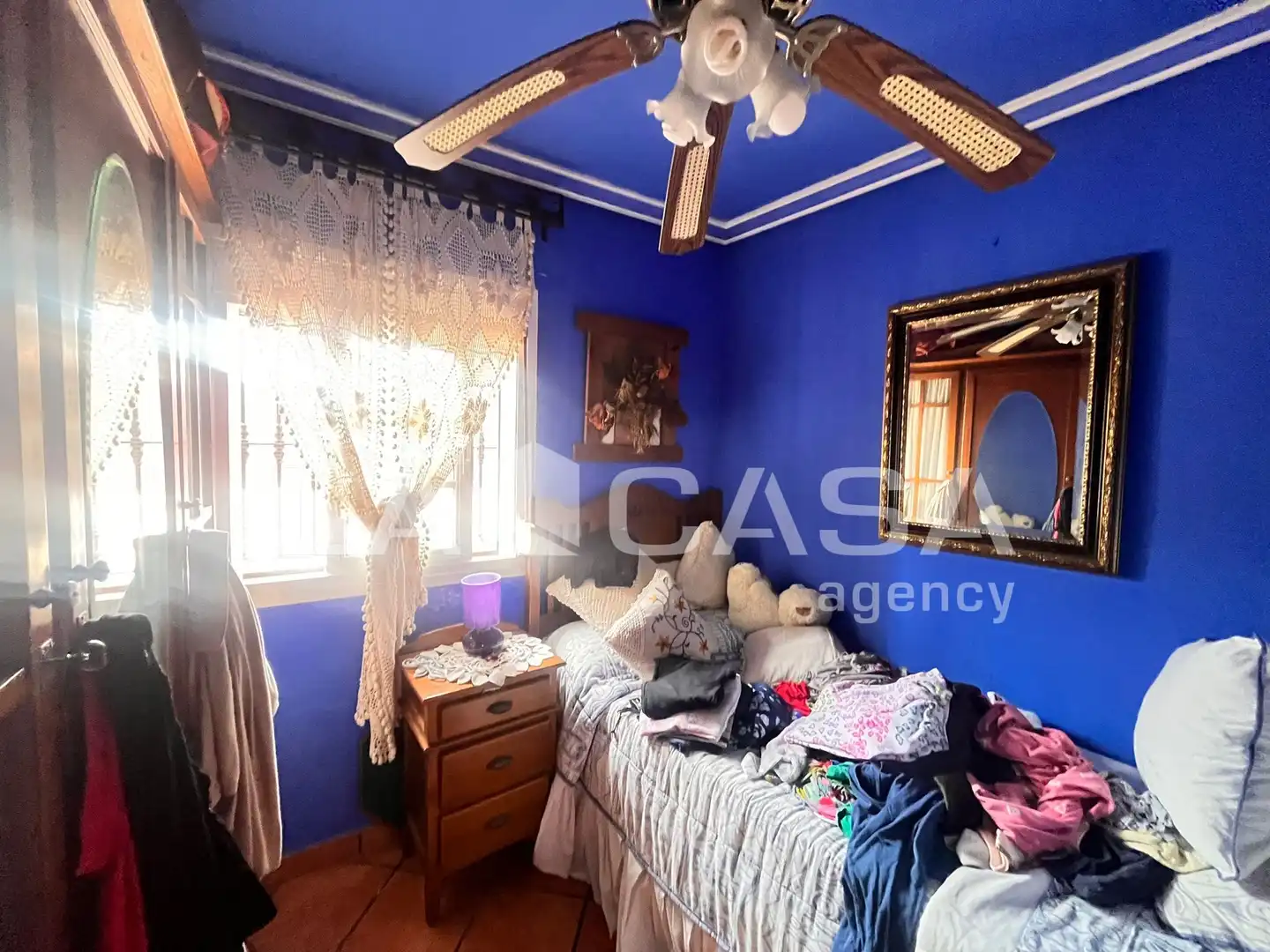 Casa adosada en venda en Algeciras amb Terrassa i Balcó