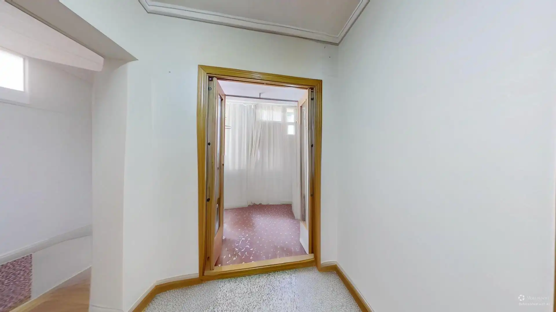 Flat for sale in Valencia  with Air Conditioner, Terrace and Storage room