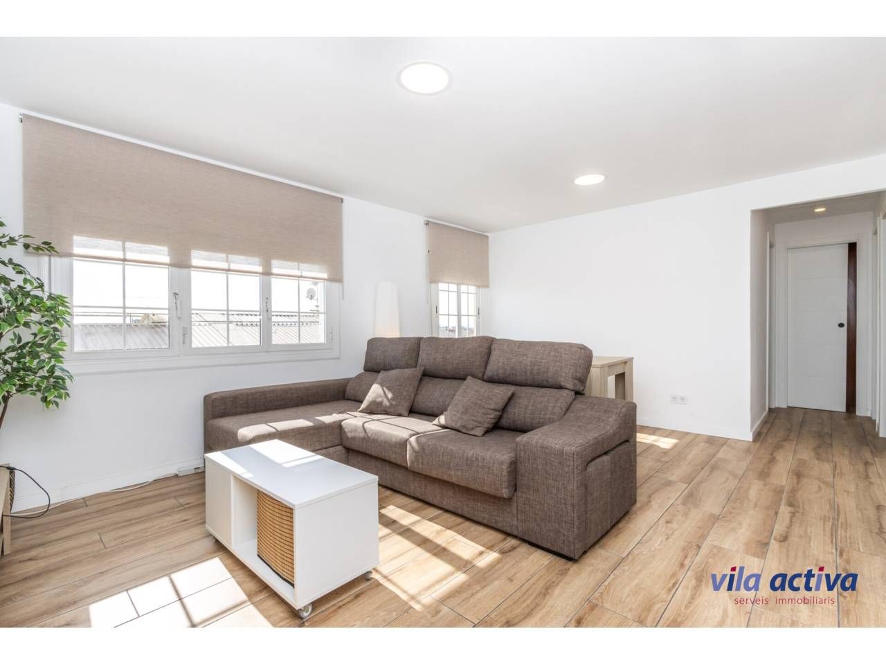 Living room of Flat for sale in Terrassa  with Parquet flooring