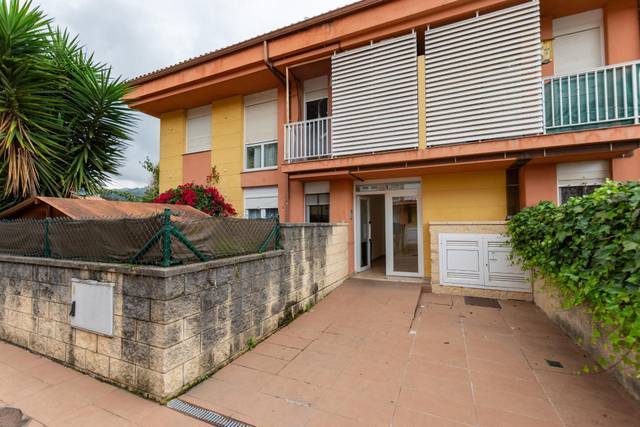 Planta baja en Venta en Castañeda