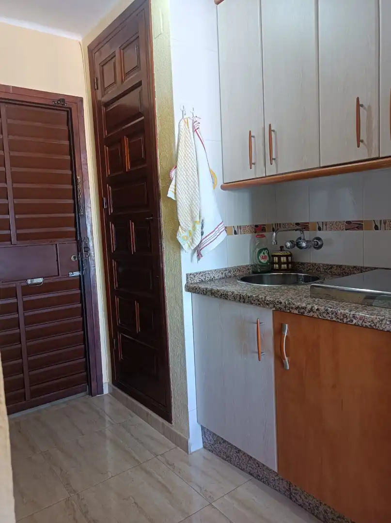 Cuina de Estudi en venda en Vélez-Málaga amb Terrassa i Piscina comunitària