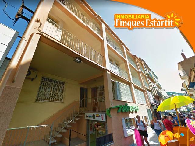 Edificio en Venta en L'Estartit Poble