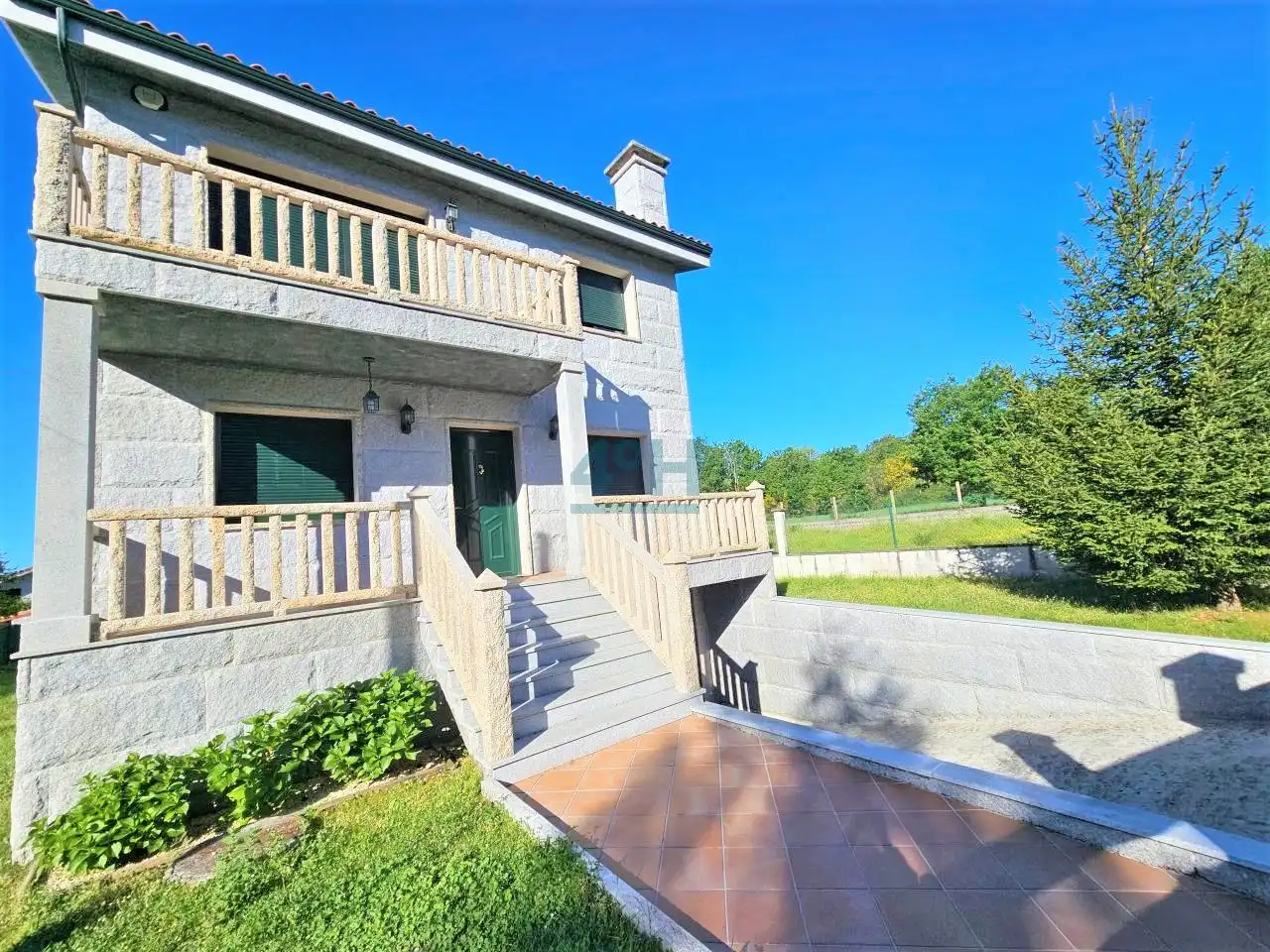 Vista exterior de Casa o chalet en venta en O Pereiro de Aguiar  con Calefacción, Jardín privado y Terraza