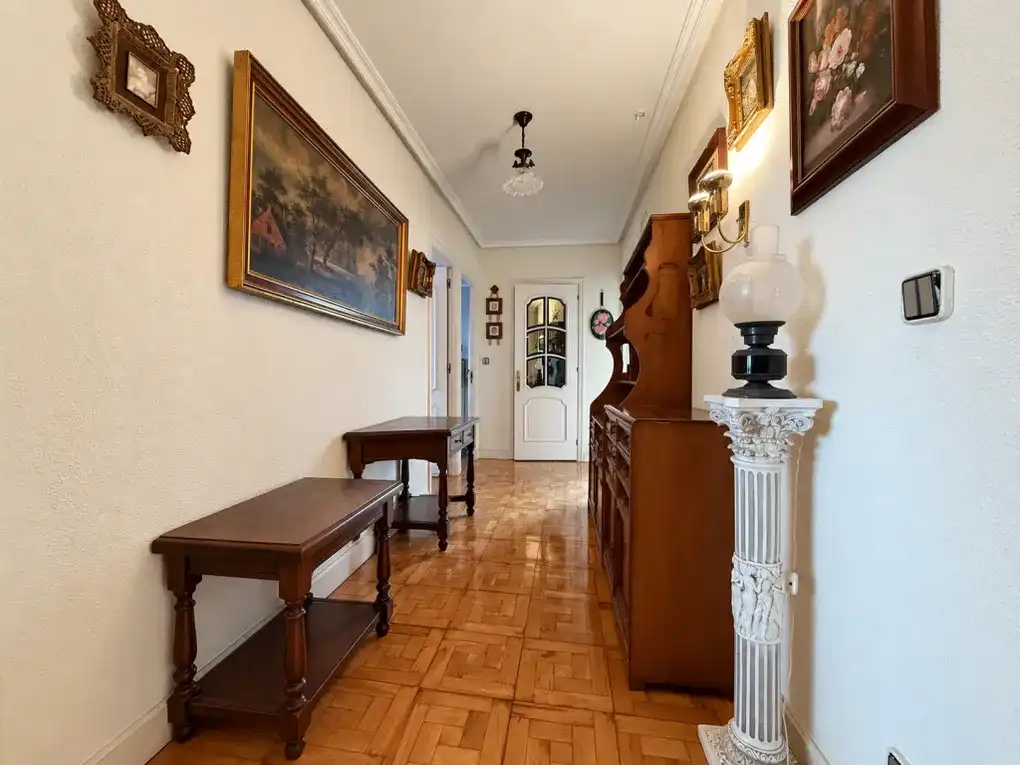 Flat with lift for sale in Avenida de los Castros, imagen 26
