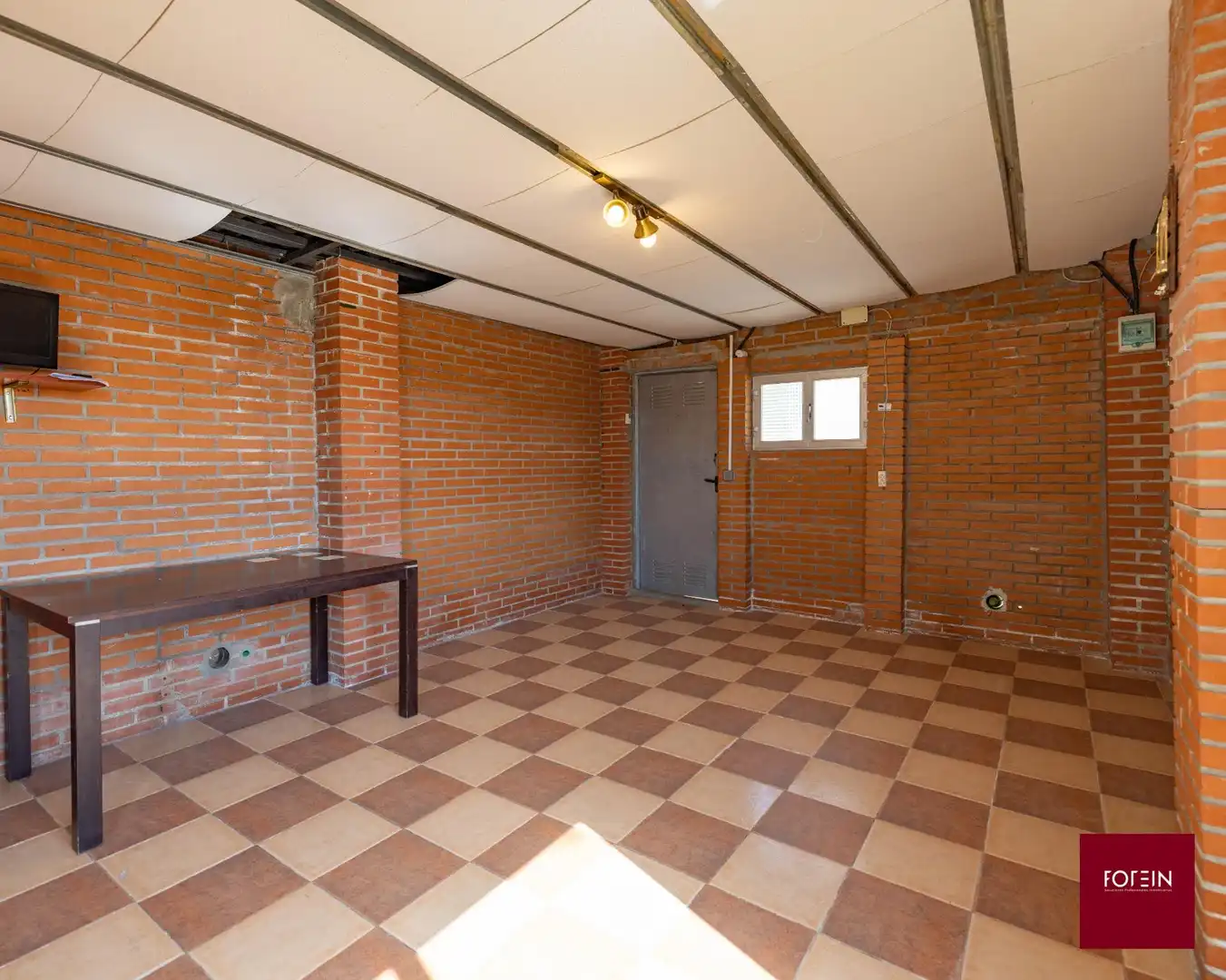 Houses for sale in Galápagos  with Air Conditioner, Heating and Private garden