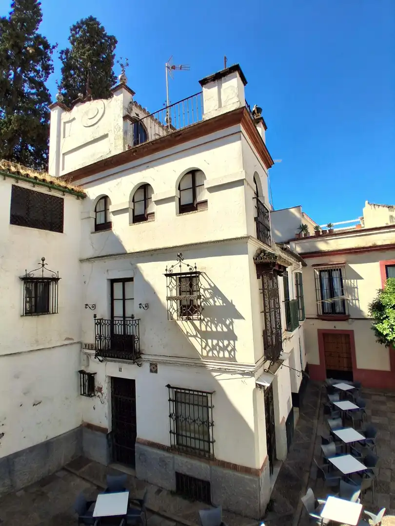 Vista exterior de Pis en venda en Sevilla amb Aire condicionat, Calefacció i Parquet