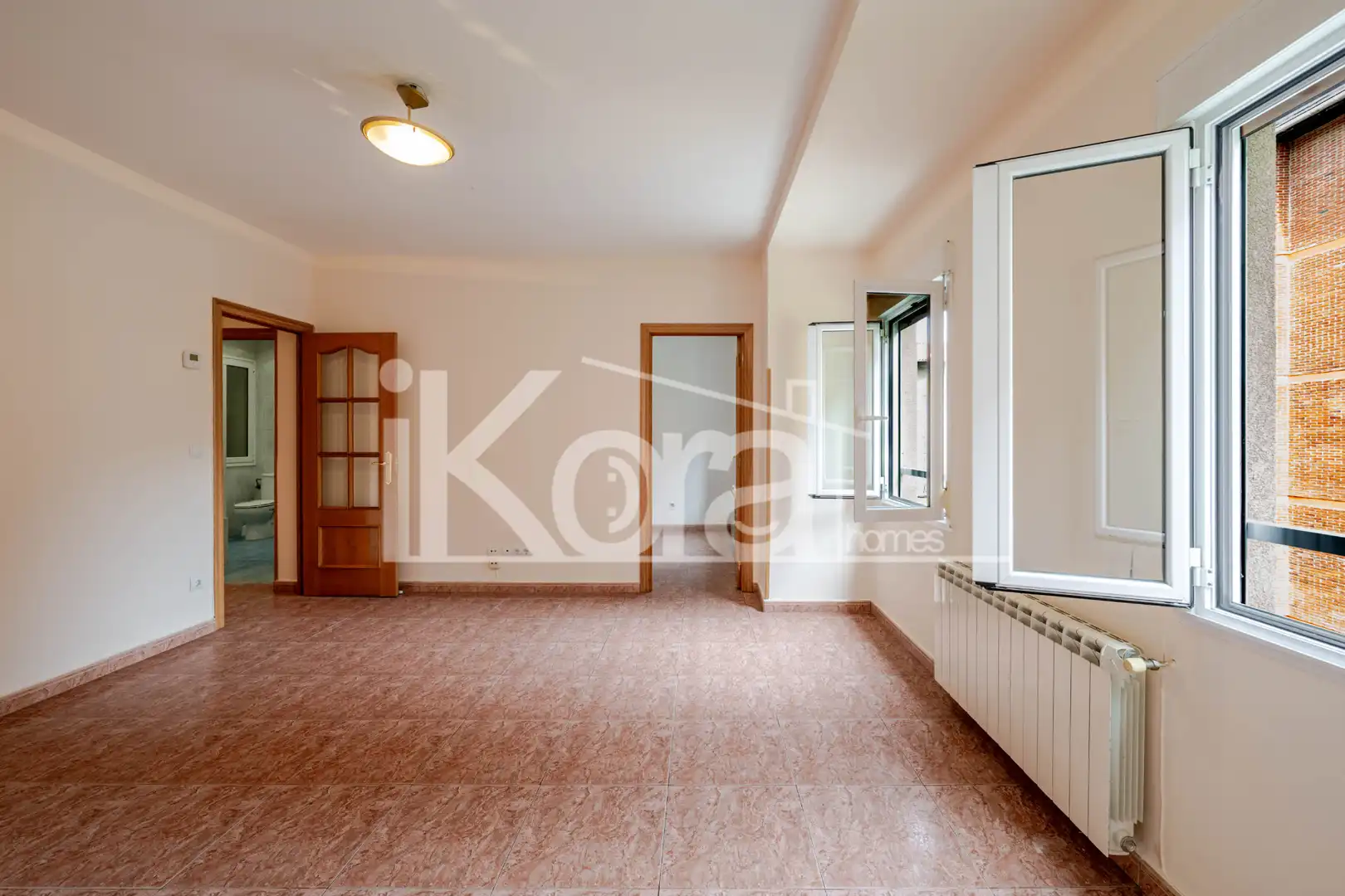 Living room of Flat for sale in Donostia - San Sebastián   with Heating, Storage room and Oven
