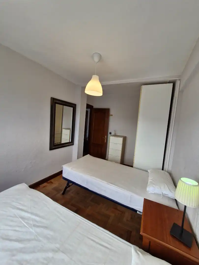 Habitación de Piso de alquiler en Leioa con Calefacción, Amueblado y Horno