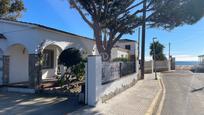 Vista exterior de Casa o xalet en venda en Mont-roig del Camp amb Aire condicionat, Calefacció i Terrassa