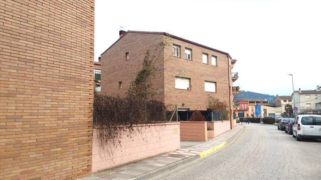 Garaje en Venta en Ramon Fuster en Anglès