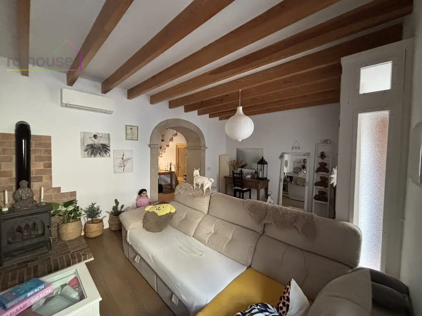 Living room of Country homes for rent in Binissalem  with Air Conditioner, Parquet flooring and Terrace