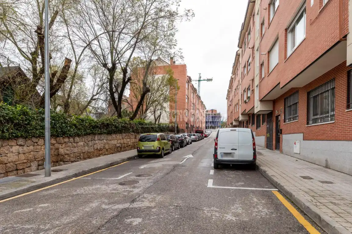 Exterior view of Flat for sale in Las Rozas de Madrid  with Air Conditioner, Heating and Storage room
