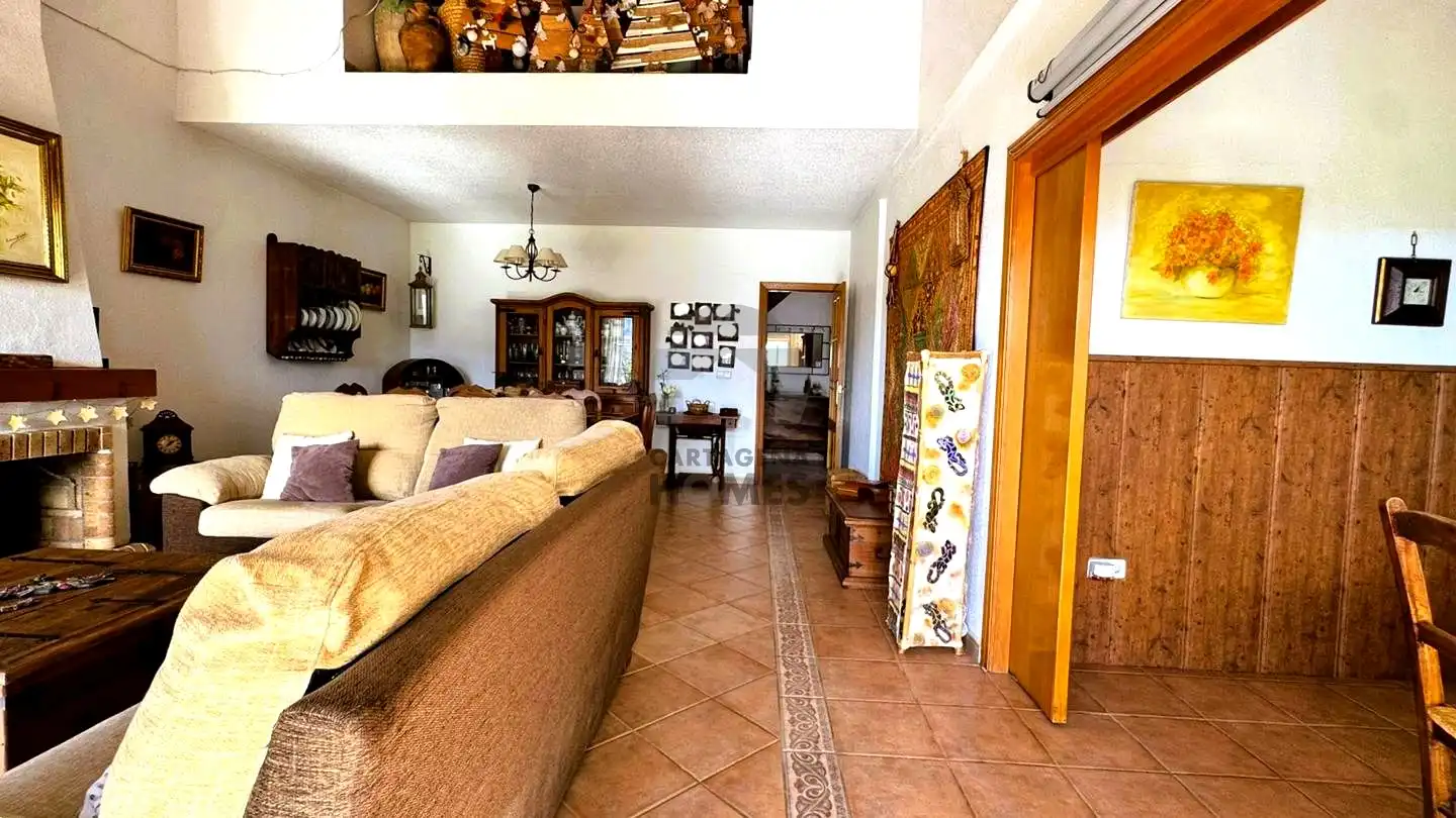 Sala de estar de Casa o chalet en venta en Cartagena con Aire acondicionado, Calefacción y Jardín privado