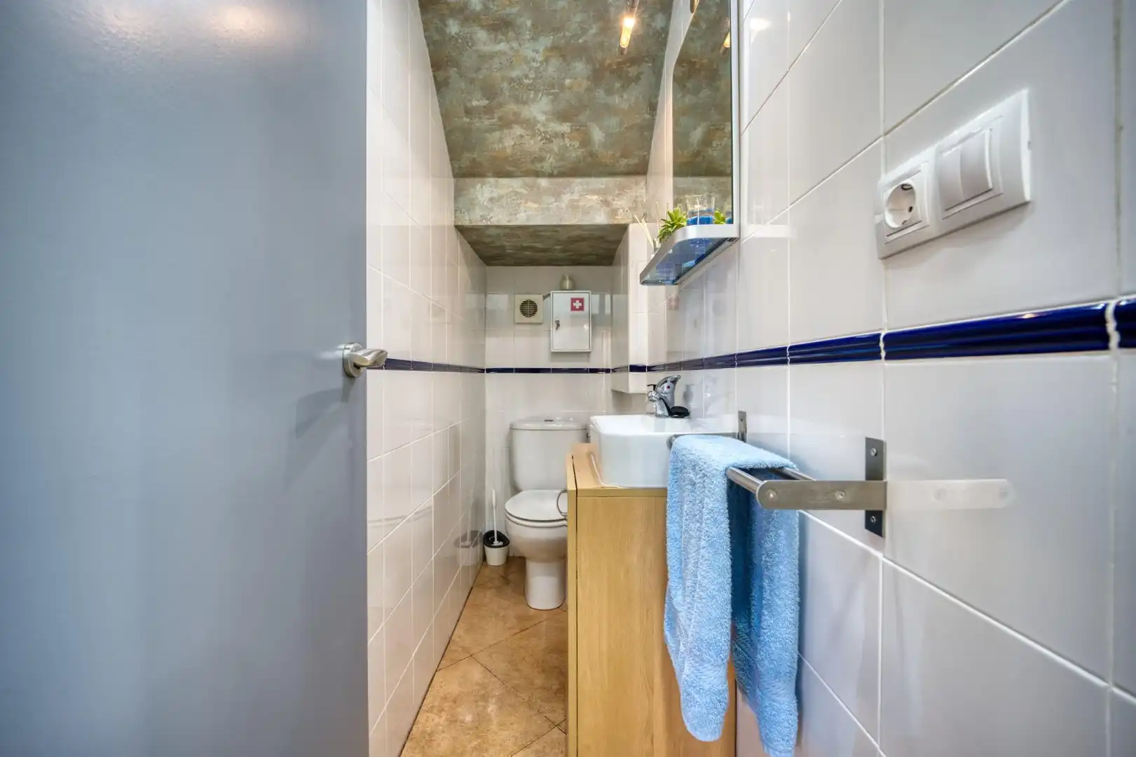 Bathroom of Duplexes for sale in Isla Mayor  with Air Conditioner and Terrace
