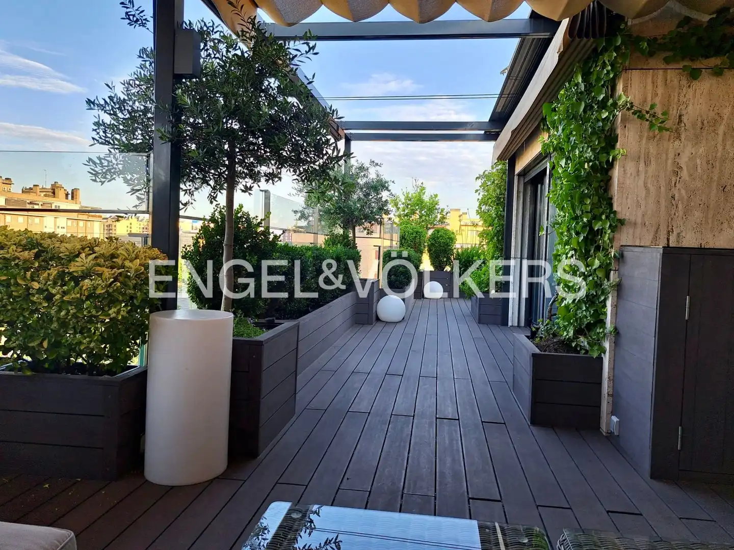 Terrace of Attic for sale in Madrid  with Air Conditioner, Heating and Terrace