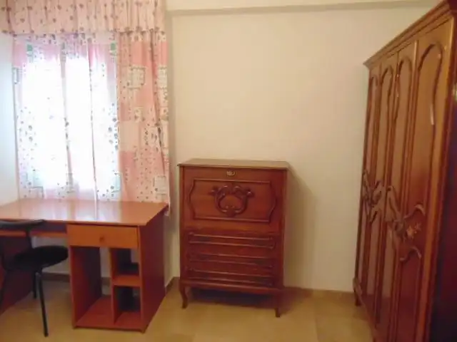 Bedroom of Flat for sale in Granada  with Terrace and Furnished