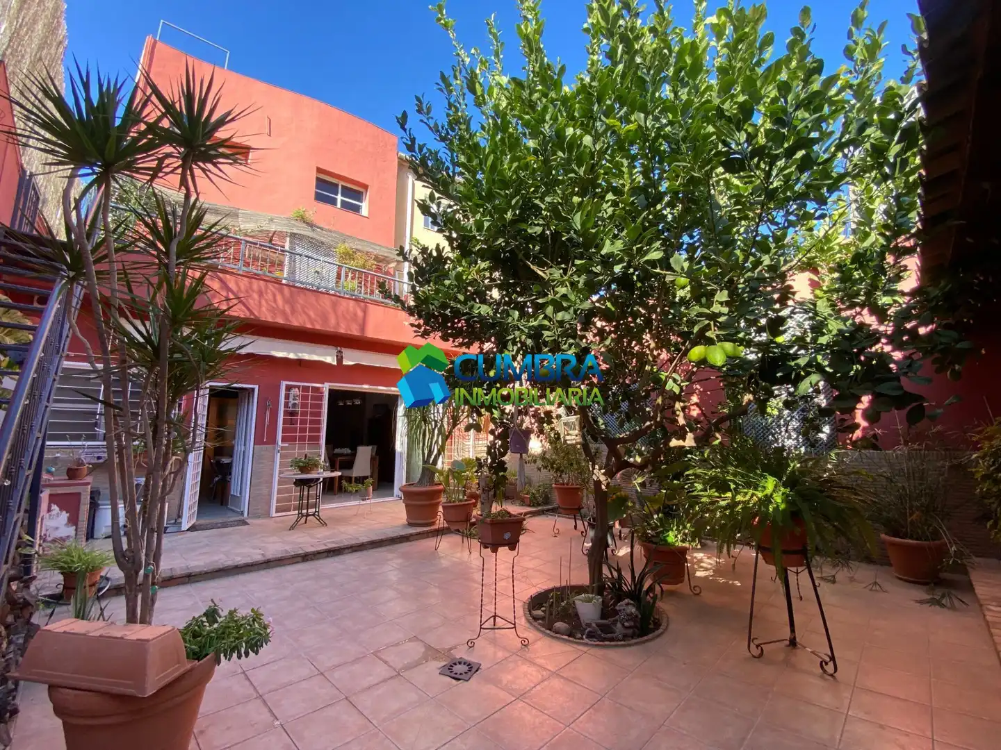 House with garden for sale in Pedanías Oeste