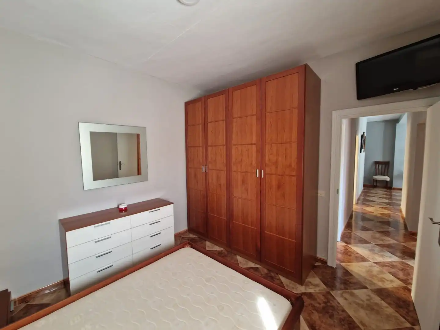 Habitación de Piso en venta en Lora del Río con Aire acondicionado, Calefacción y Amueblado