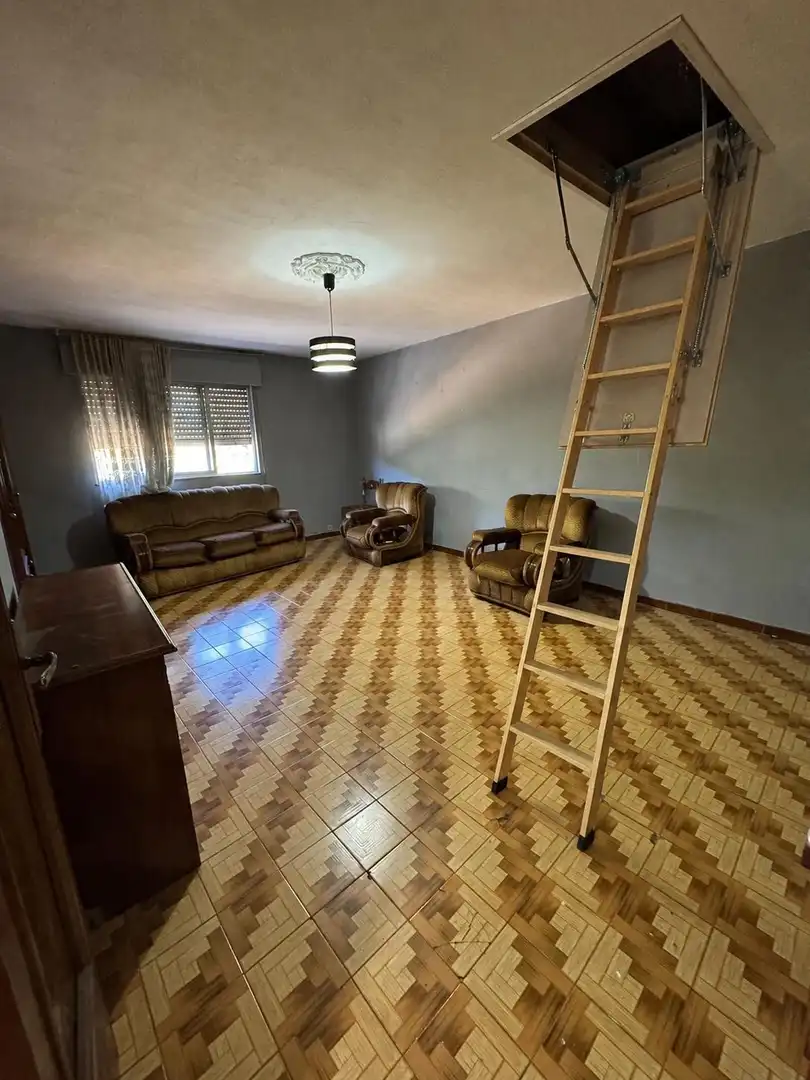 Casa adosada en venda en Langreo amb Traster i Moblat