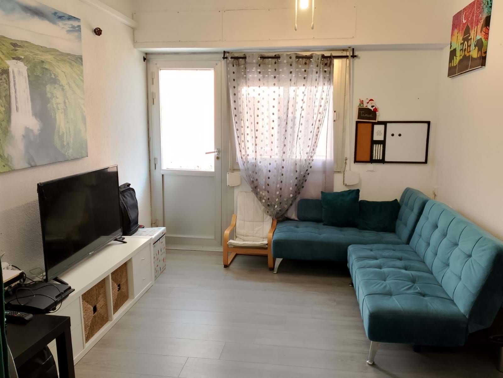Sala d'estar de Pis en venda en Alicante / Alacant amb Terrassa, Moblat i Balcó