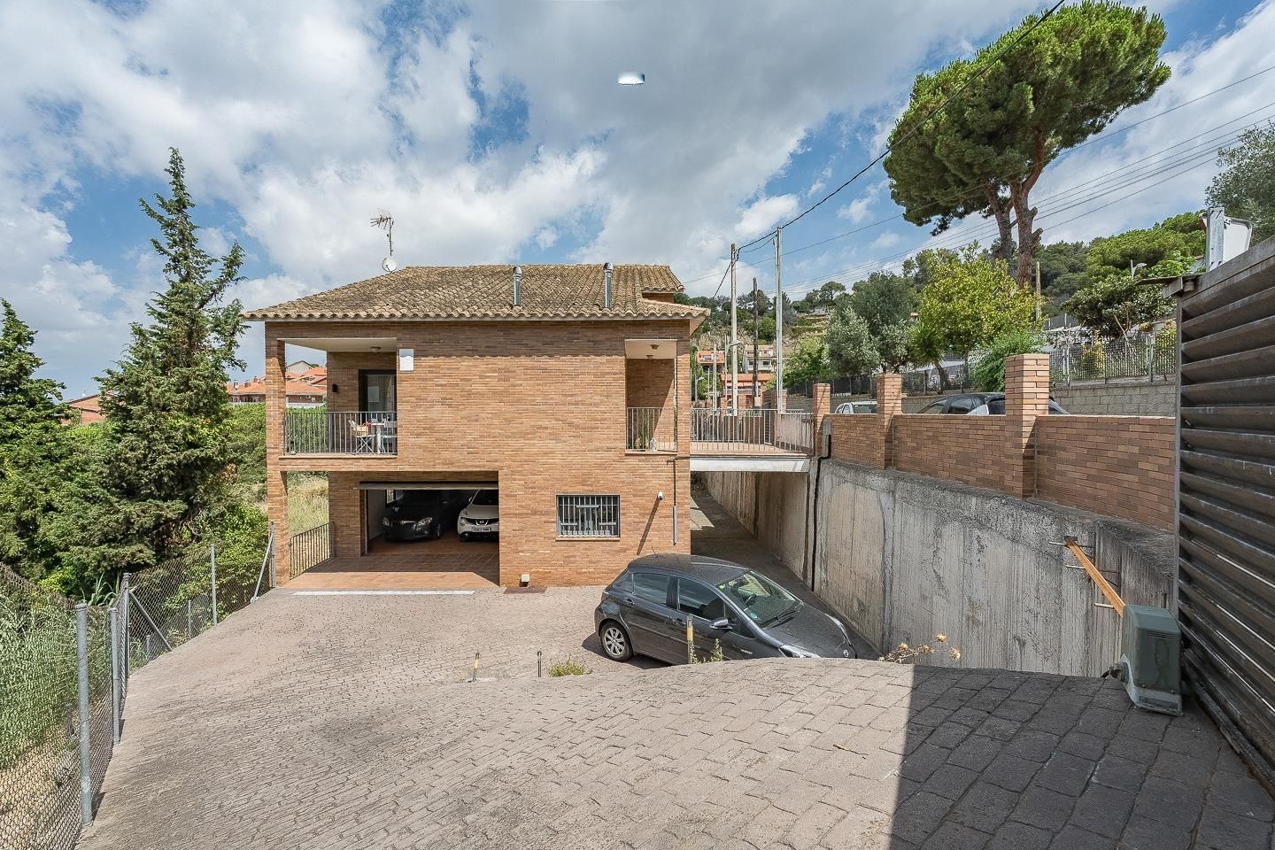 Exterior view of House or chalet for sale in Sant Fost de Campsentelles  with Air Conditioner, Heating and Private garden