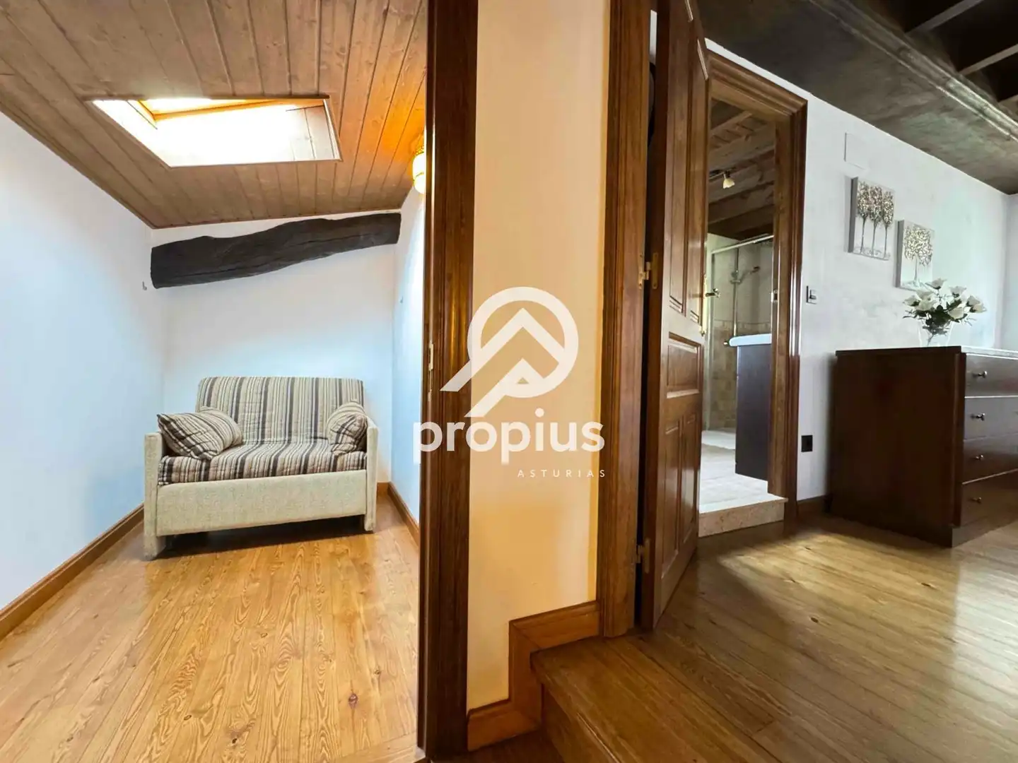 Habitación de Casa o chalet en venta en Parres con Calefacción, Jardín privado y Parquet
