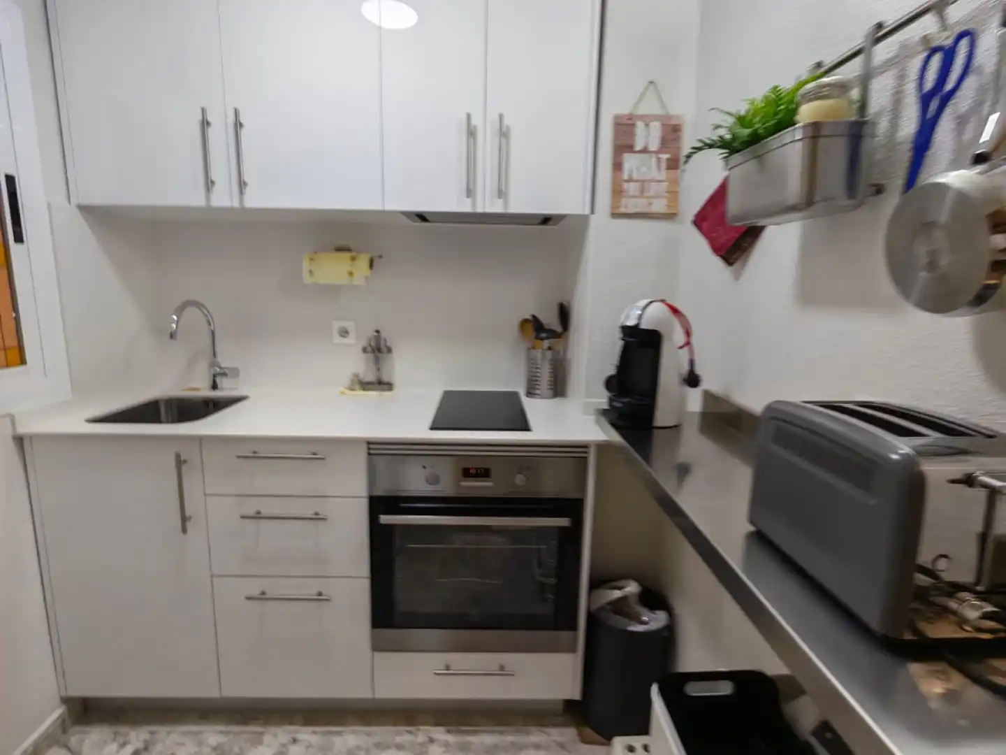 Cuina de Estudi de lloguer en Murcia amb Aire condicionat, Calefacció i Moblat